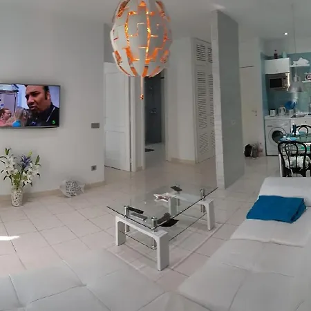 Ocean House & Perfect For Διαμέρισμα