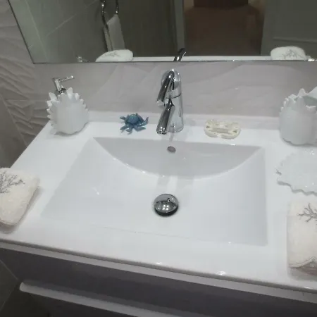 Ocean House & Perfect For אדחה